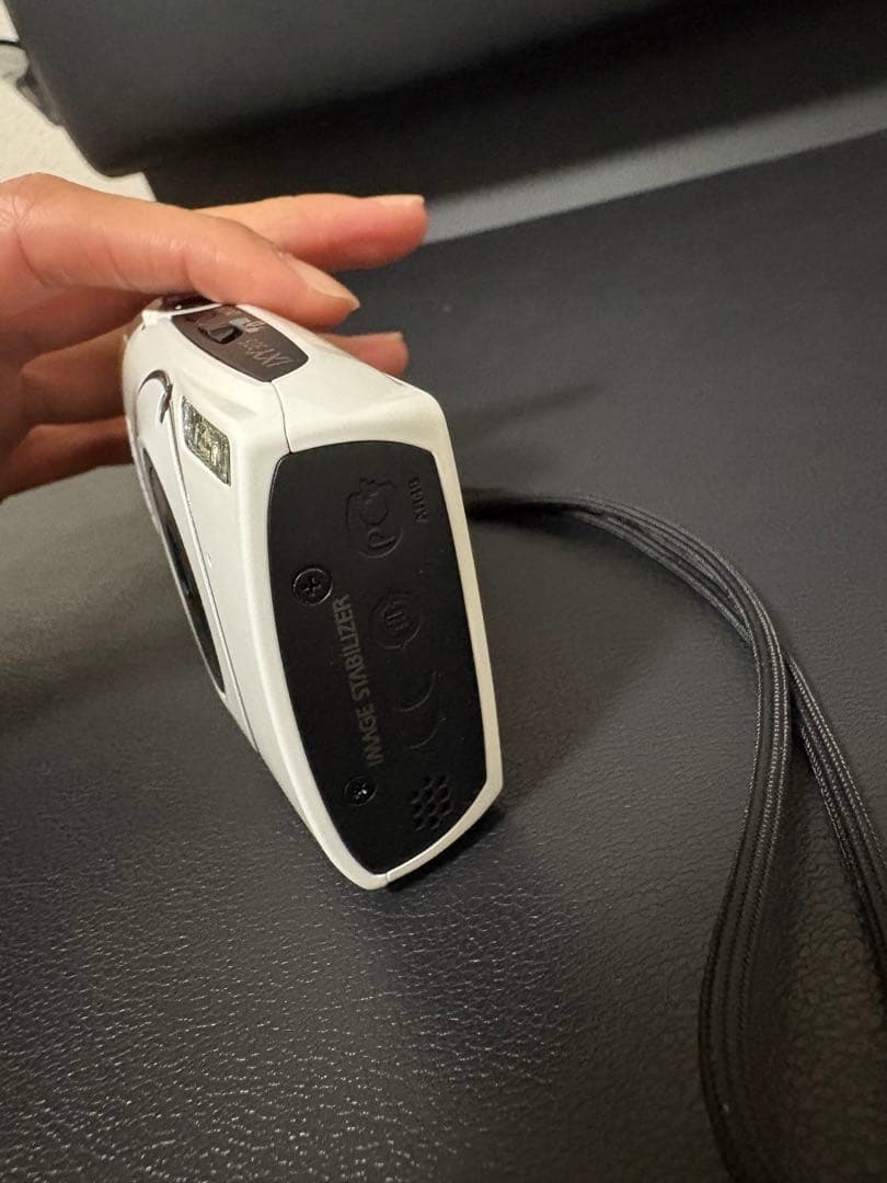 Canon IXY 305 ホワイト コンパクトデジタルカメラ