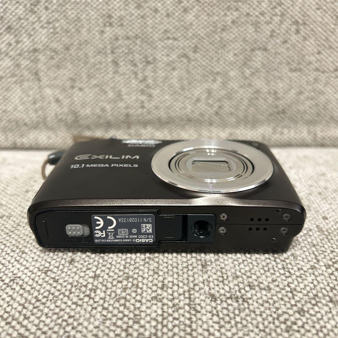 【美品】CASIO EXILIM EX-Z300 デジタルカメラ