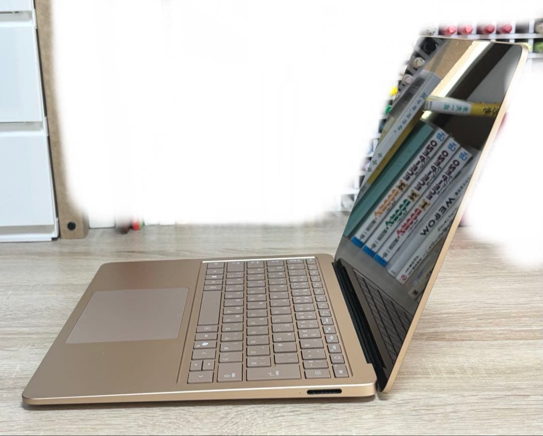 Microsoft Surface Laptop 13.8 第7世代