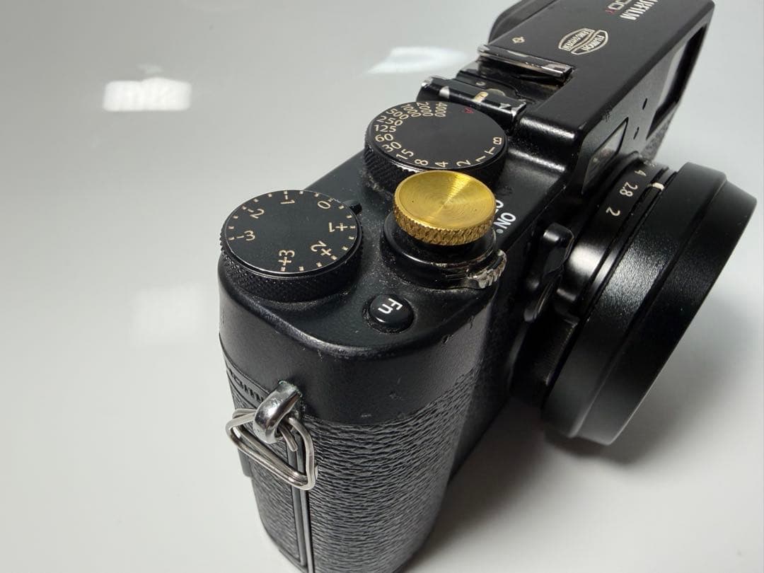 Fujifilm X100T コンパクトデジタルカメラ ブラック
