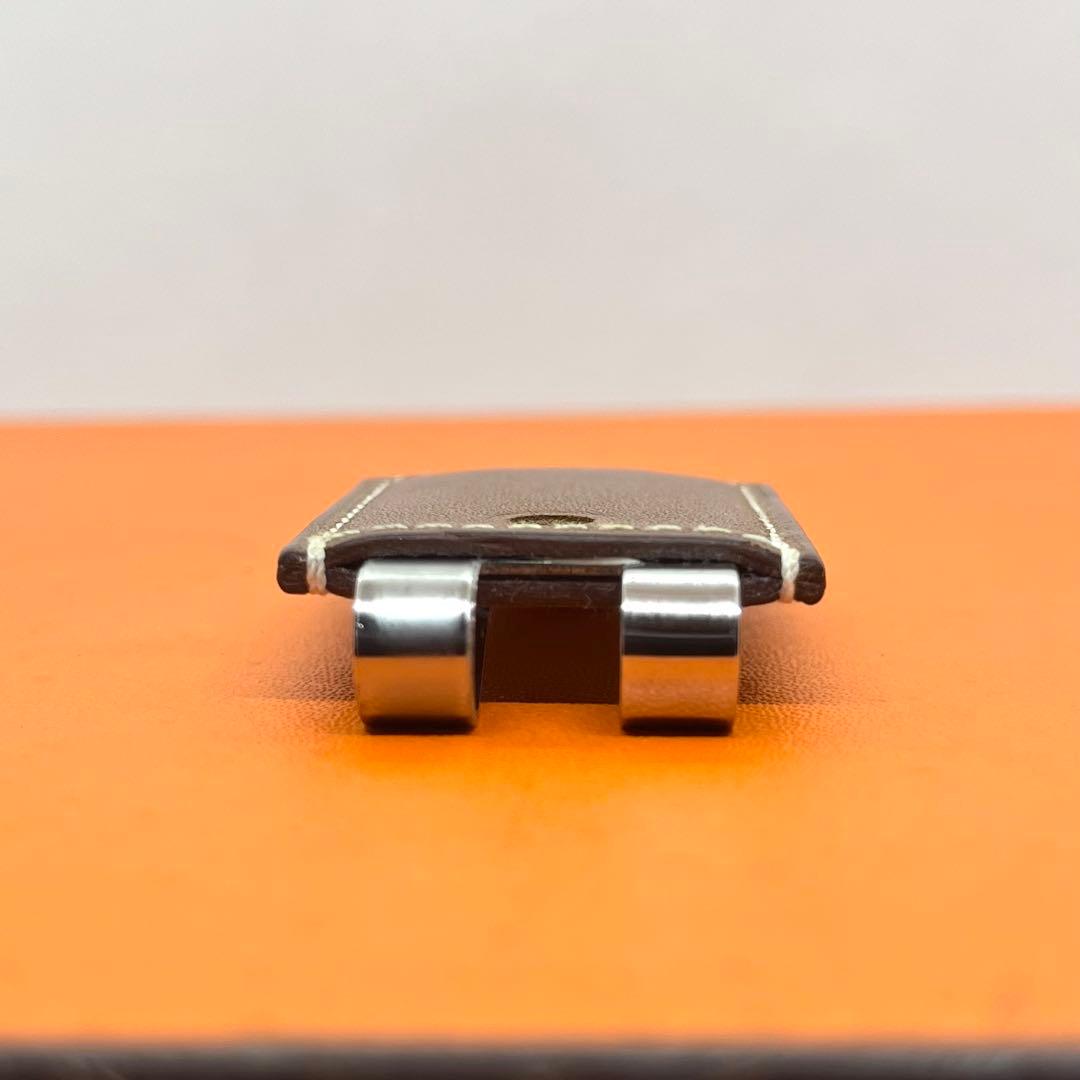 入手困難/極美品✨エルメス マネークリップ ゴールドカラー レザー 金具 ロゴ