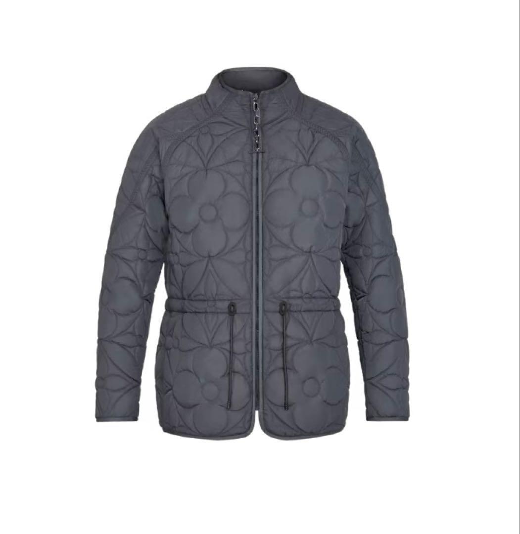 限定値下！ルイヴィトン モノグラムライトダウンジャケット 44　コート バッグ