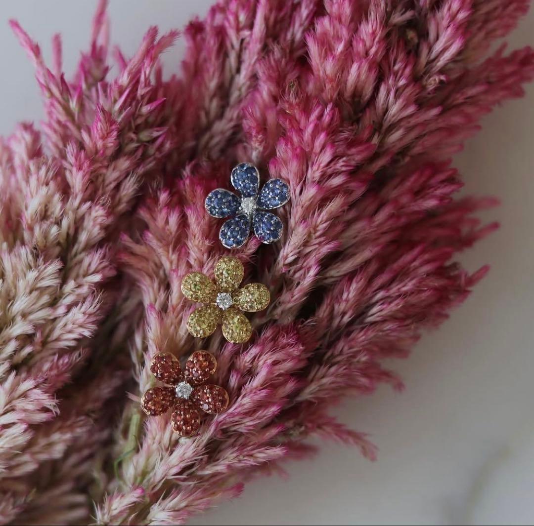 ミオハルタカ ビジュードエム　K18 お花のピアス イエロー