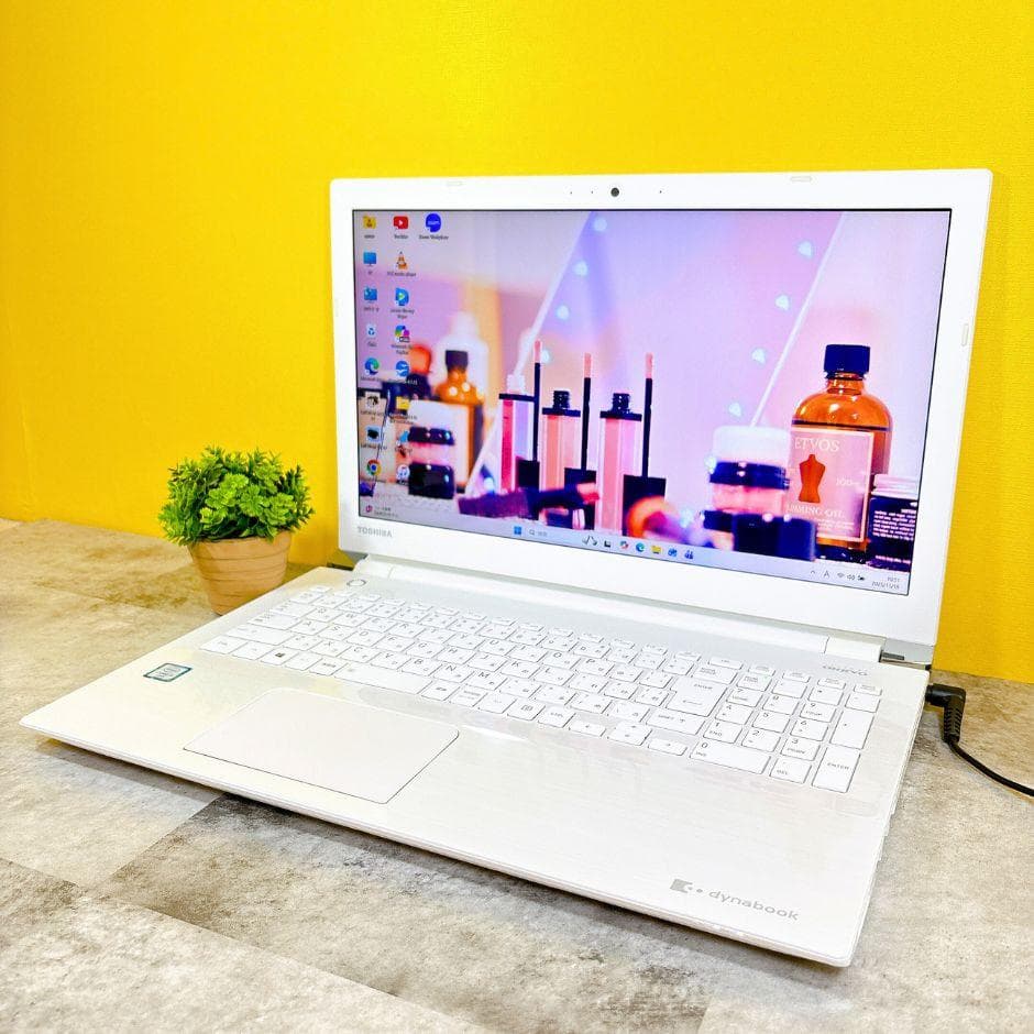 新品SSD480Gで快適✨綺麗な白❣薄型 ブルーレイ フルHD カメラWin11