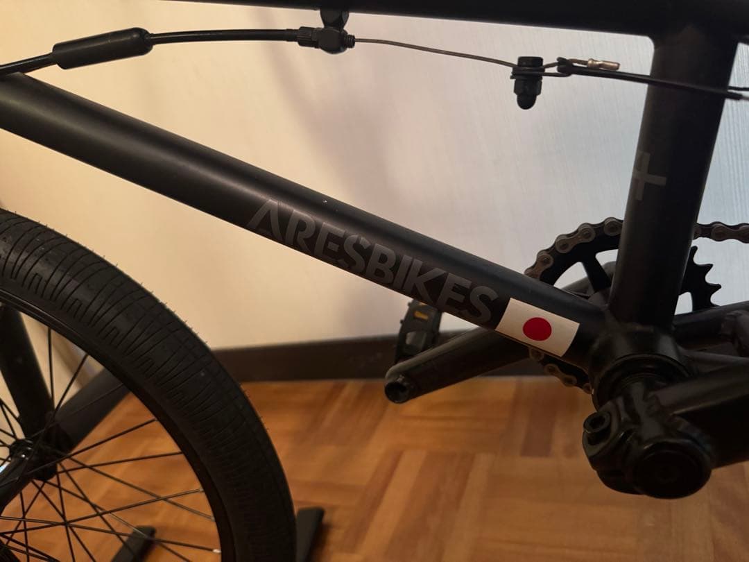 BMX アーレス　アプラス　ARESBIKES 20inchマッドブラック　美品