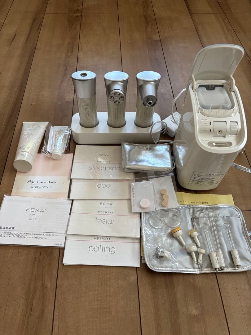 ホメオスタイルFEXA uni 美顔器一式