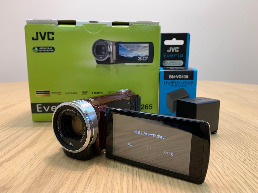 JVC Everio GZ-E265 ビデオカメラ 予備の大型バッテリー付き