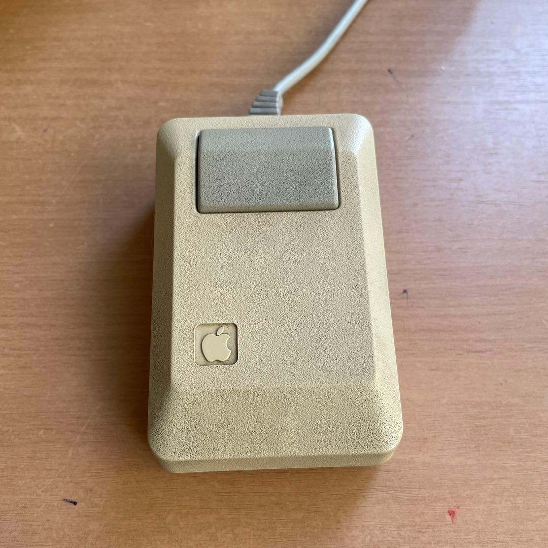 Macintosh Plus 2MB、システムソフト・ゲームソフト付