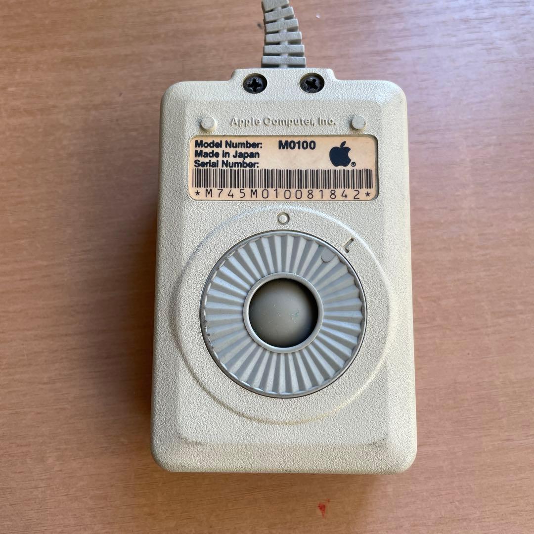 Macintosh Plus 2MB、システムソフト・ゲームソフト付