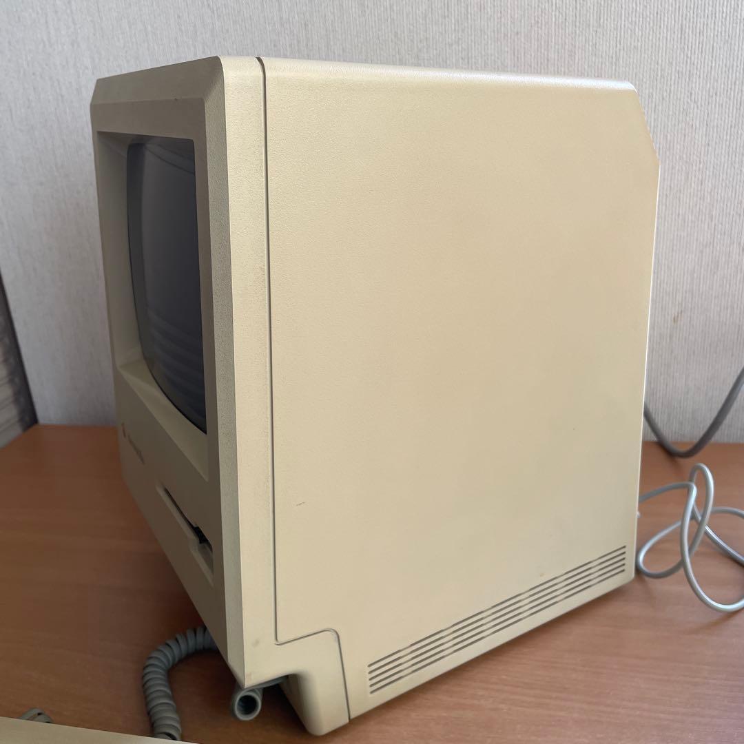 Macintosh Plus 2MB、システムソフト・ゲームソフト付
