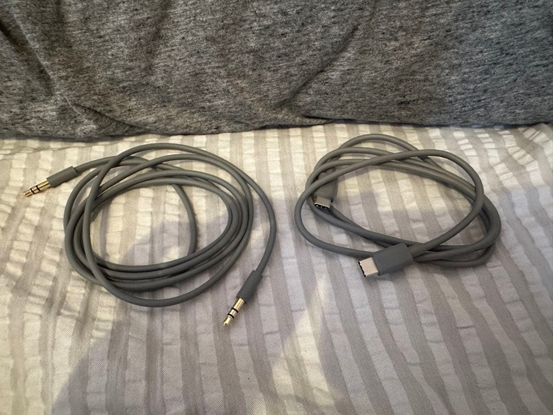 [タイムセール中]Beats Studio Pro 黒 アクセサリー付き