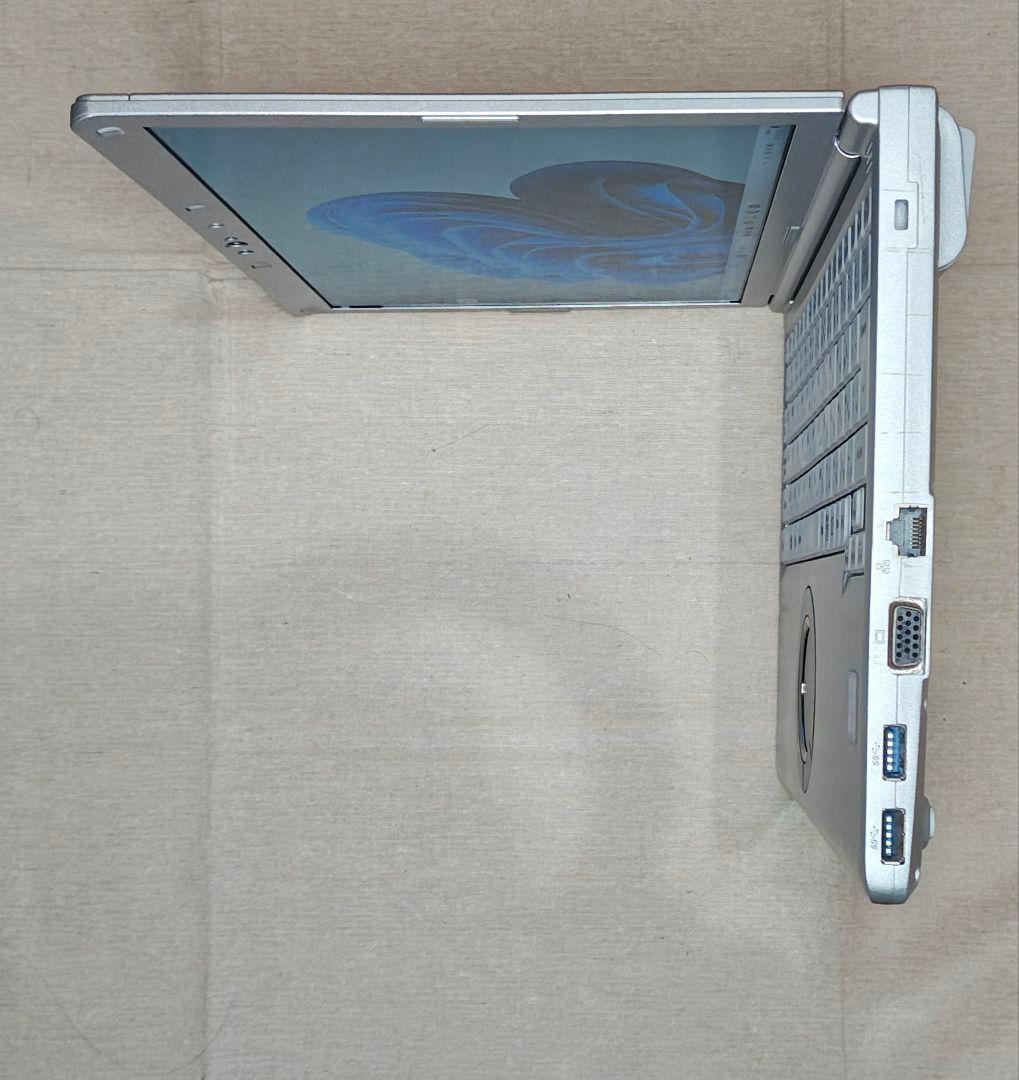 F-46/第8世代クアッドコアi5-8250U/SSD256/8GB/カメラ