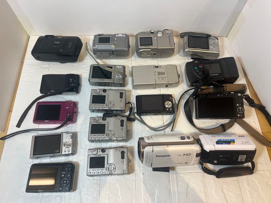 ジャンク品！まとめ売りデジタルカメラ その他 16台 ビデオカメラ2台動作未確認