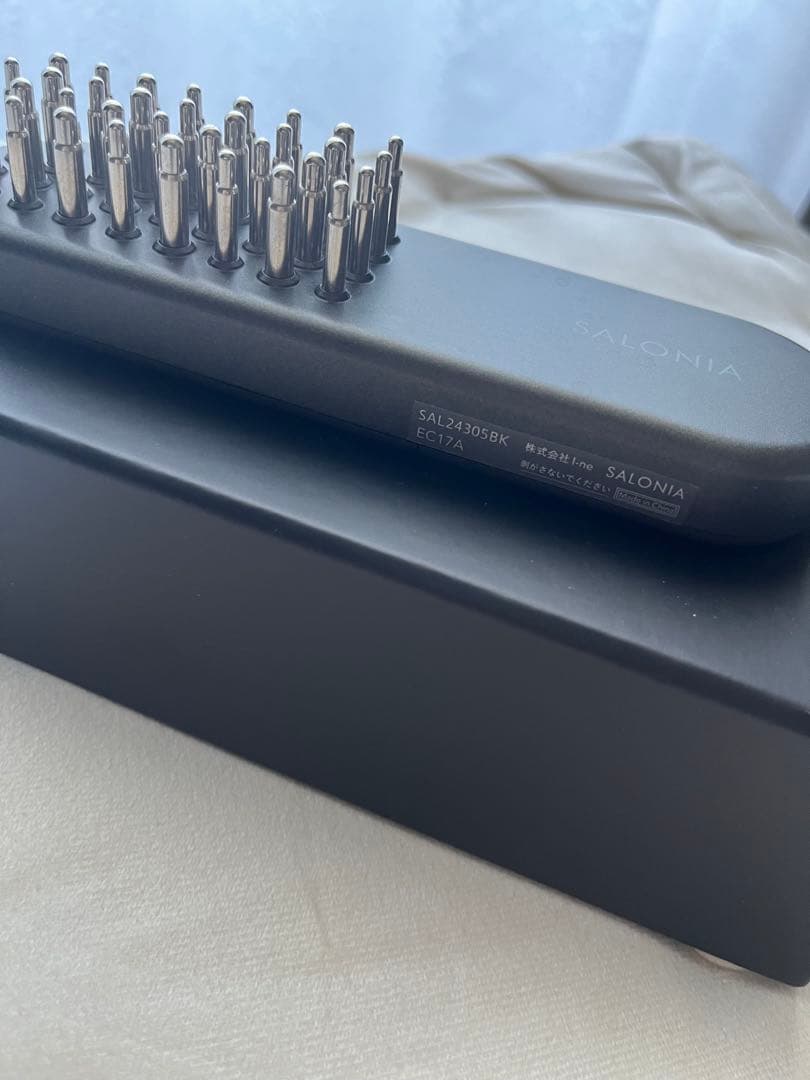 SALONIA EMS リフトブラシ 3Dケア