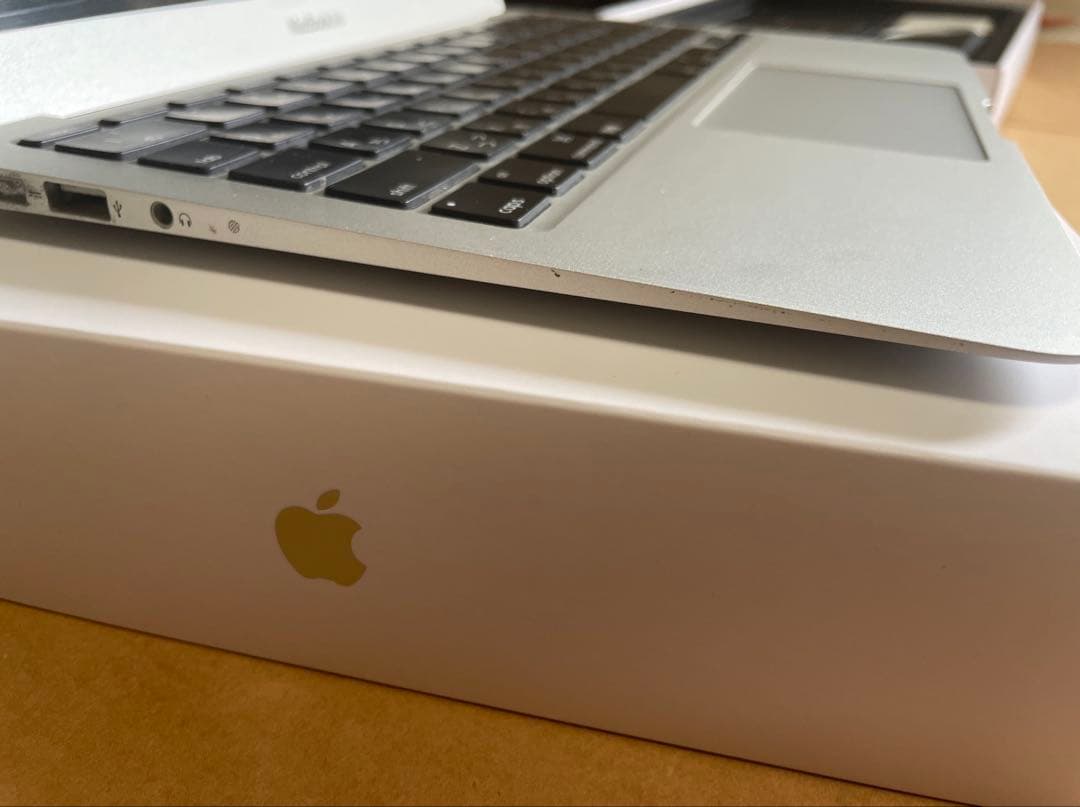 MacBook Air 2012 11インチ