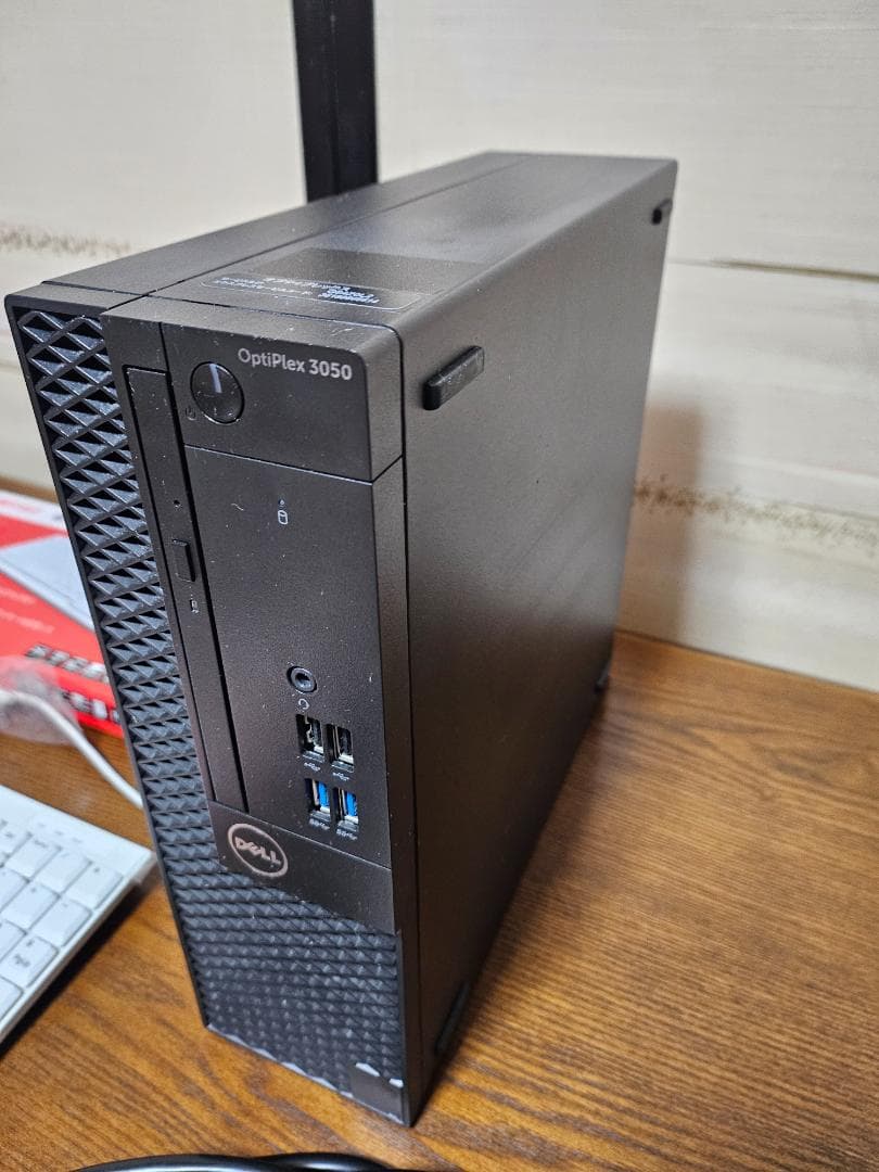 【おまけ多数】Dell i5-7500 16GBメモリー SSD256G