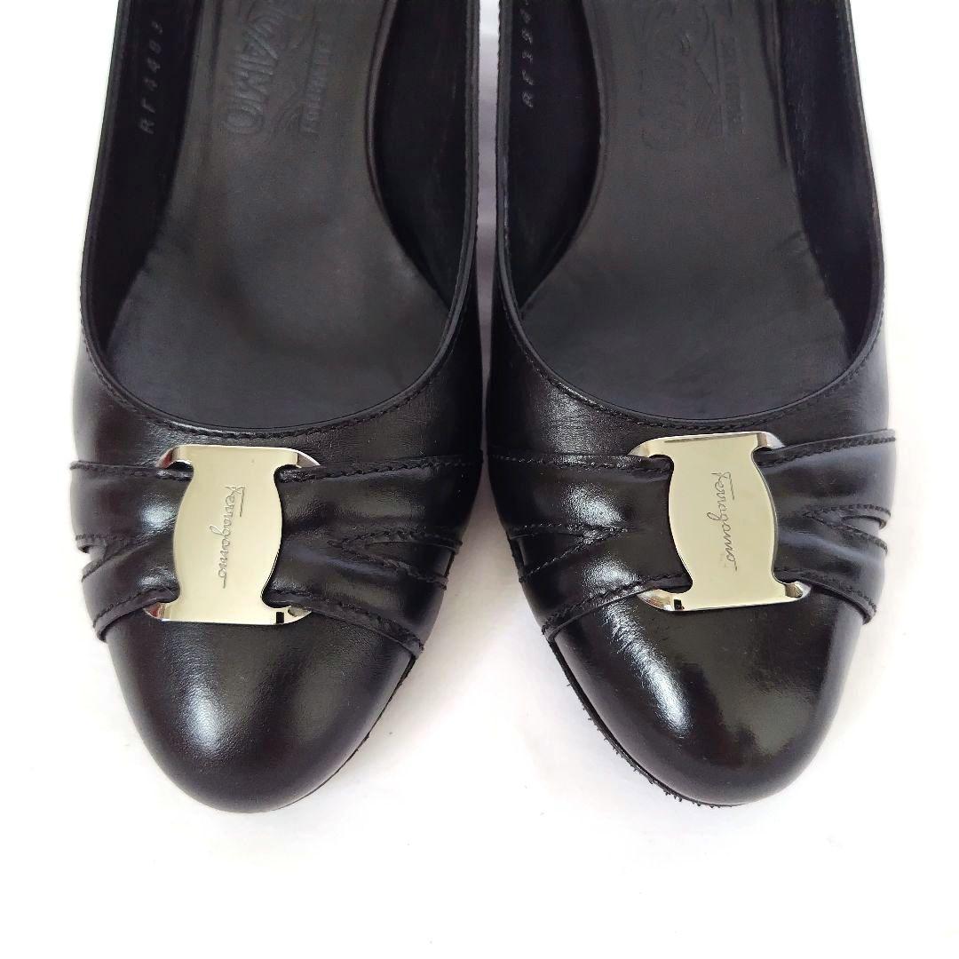 ✨️腕利き職人のリペア済✨️美品☆フェラガモ】ヴァラプレート パンプス 黒