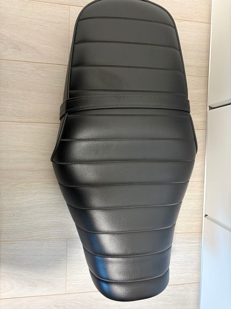 GB350 カスタムシート　ゲルザブ付き