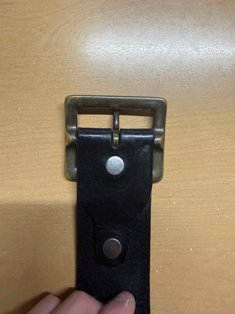 美品HTCオーバーレイピーナッツベルトスティングレイ黒　箱　タグ付属