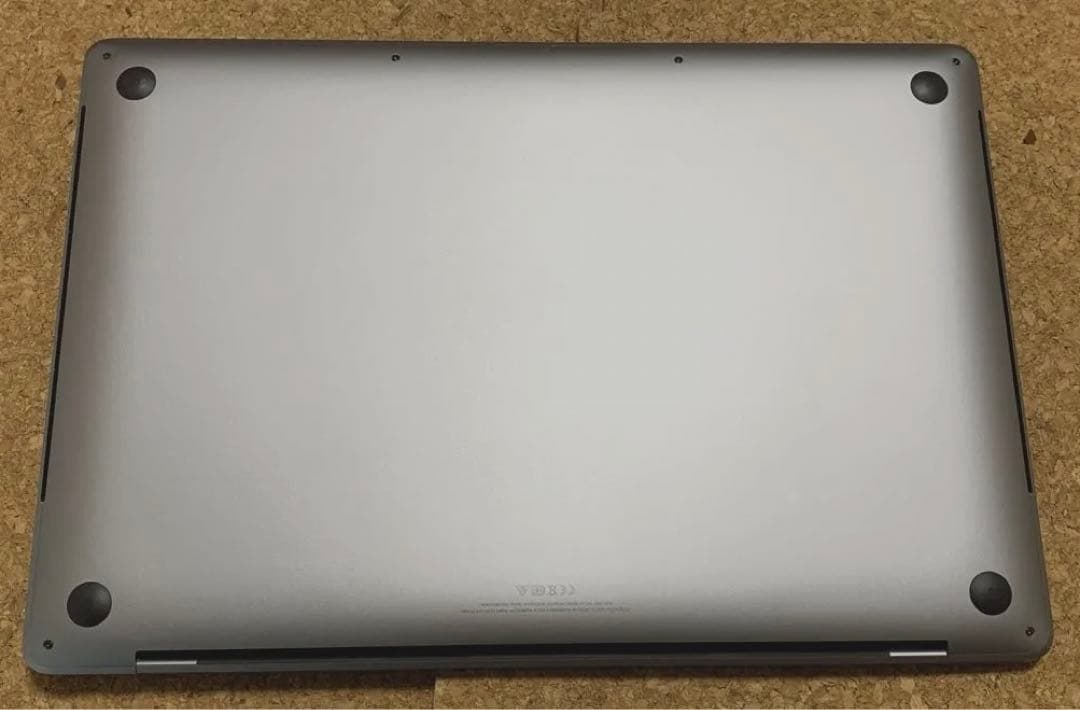 MacBook本体 MacBook pro 2019 16in/ i9 / 64GB / 2TB