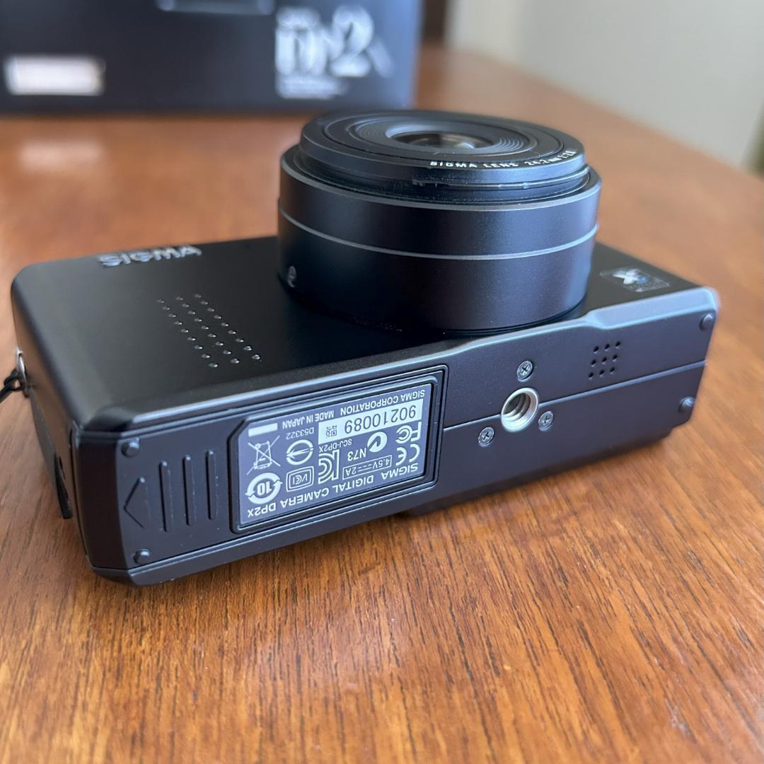 SIGMA DP2x バッテリー3個付き　元箱有り