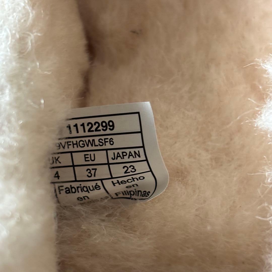 未使用級⭐︎UGG アグ モカシン ファー シープスキン スリッポン 23.0