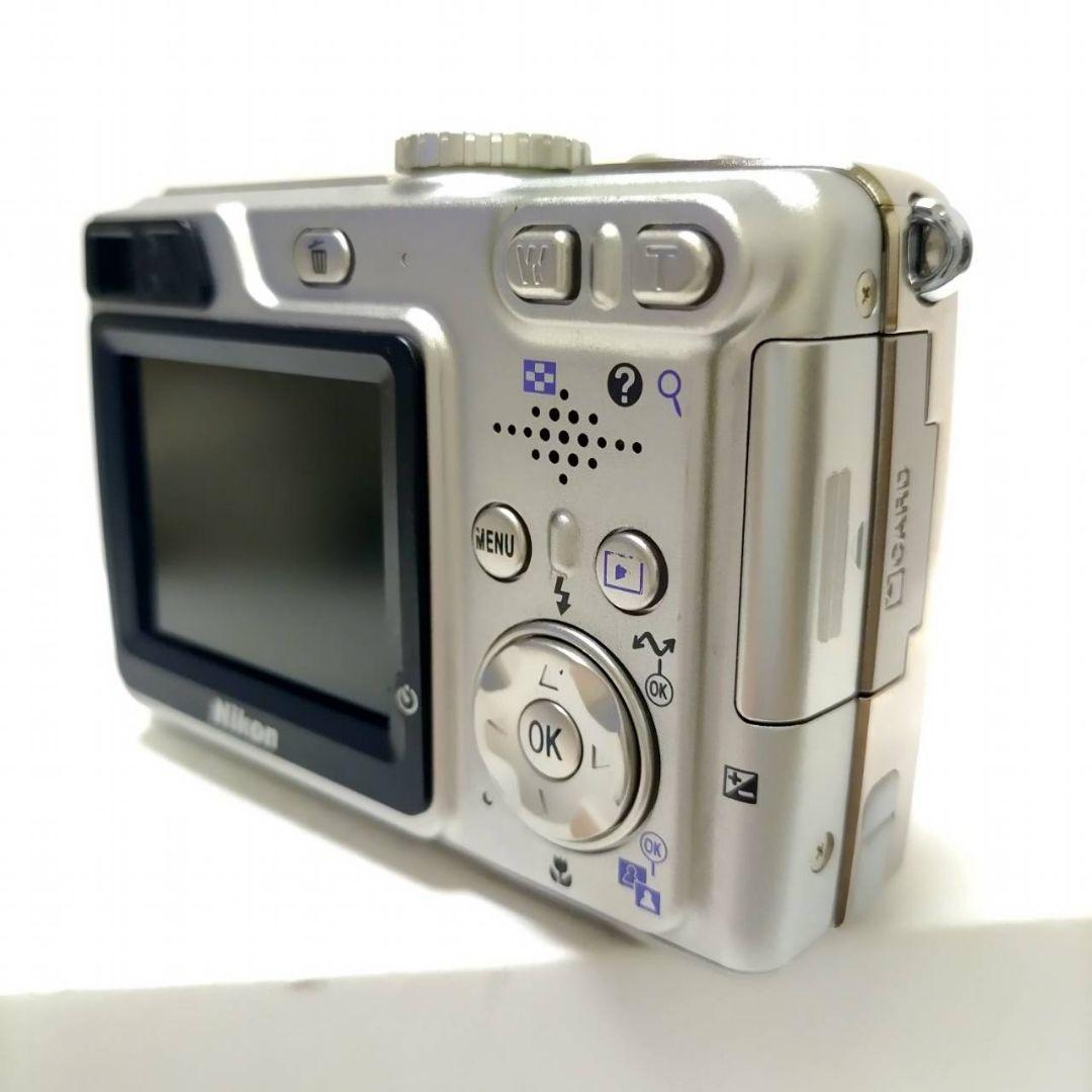動作確認済み ニコン COOLPIX 7900 オールドコンデジ デジカメ