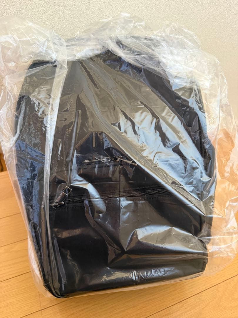 エミリアウィズ黒× 黒 Mサイズ