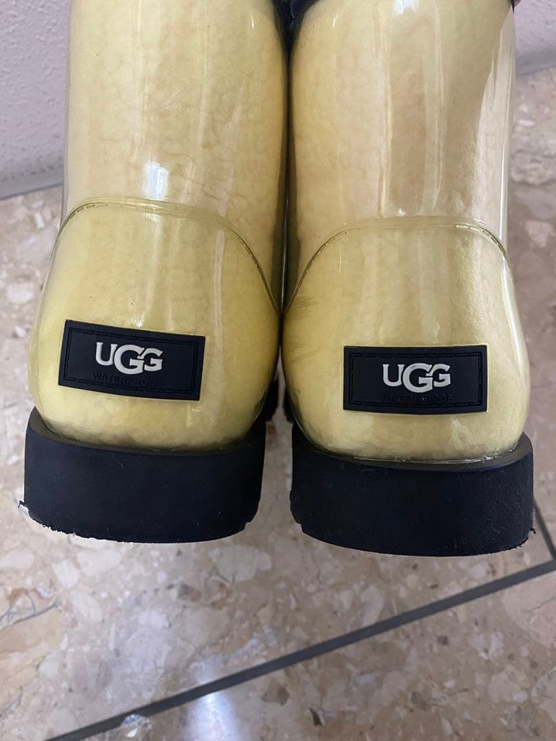 UGG クラシッククリアミニ　25㎝