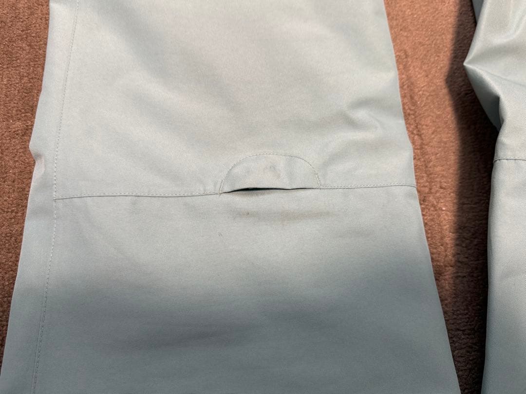 Burton スノーボードパンツ ウェア GORE-TEX Lサイズ　水色