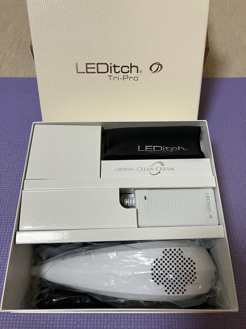 LEDitch Tri-Pro 美顔器 ホワイト