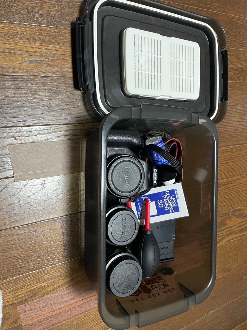 美品Canon EOS Kiss X10 デジタル一眼レフカメラ