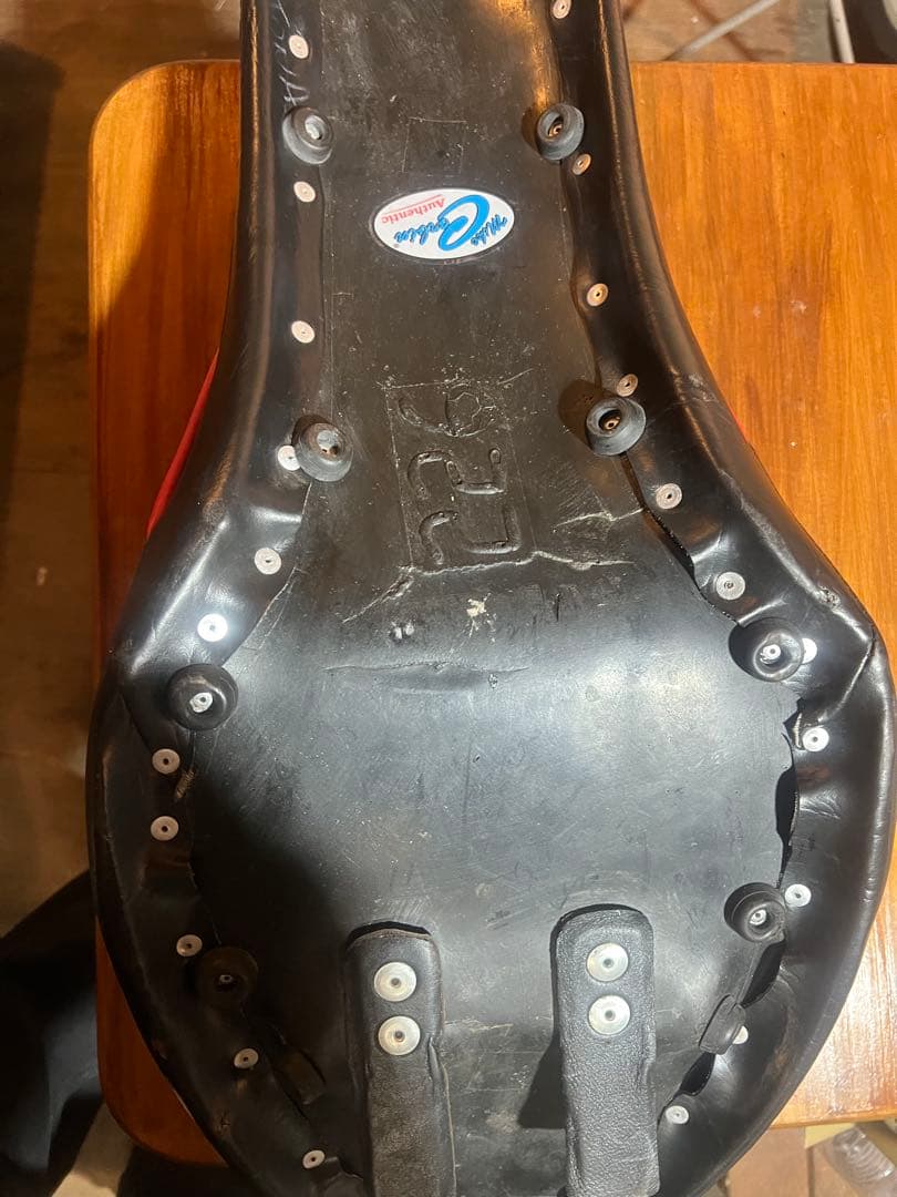 ハーレー ショベルヘッド corbin コルビン シート ガンファイター