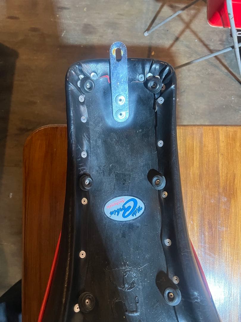 ハーレー ショベルヘッド corbin コルビン シート ガンファイター