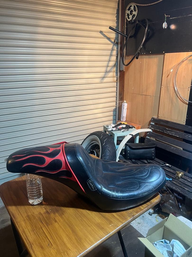 ハーレー ショベルヘッド corbin コルビン シート ガンファイター