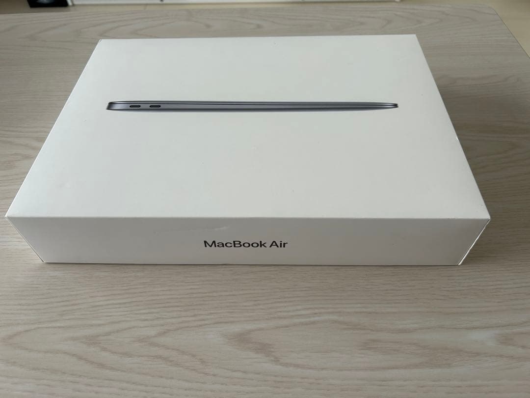 Apple MacBookAir 13インチ MGN93J/A M1