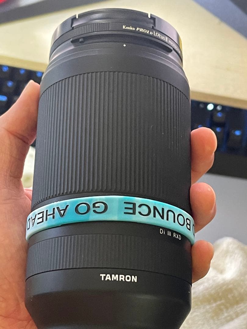 タムロン 70-300mm F/4.5-6.3 Di III RXD