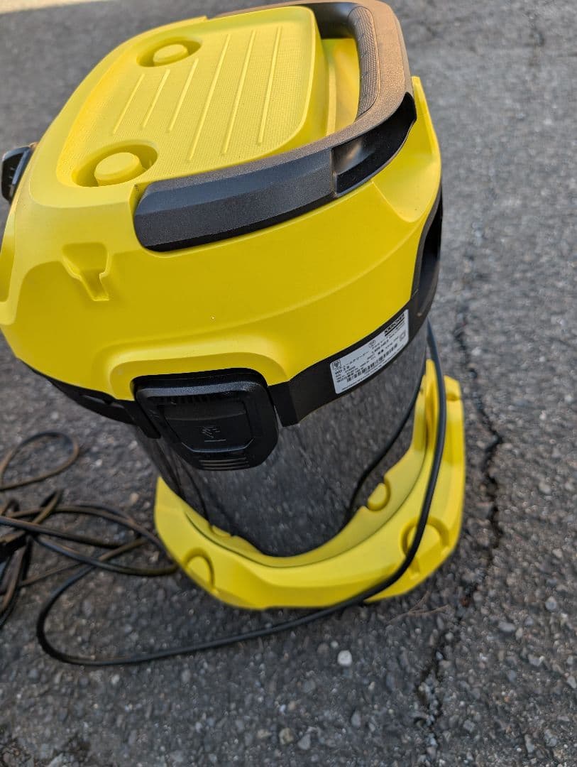 Kärcher（ケルヒャー）乾湿両用バキュームクリーナー WD3ｓ