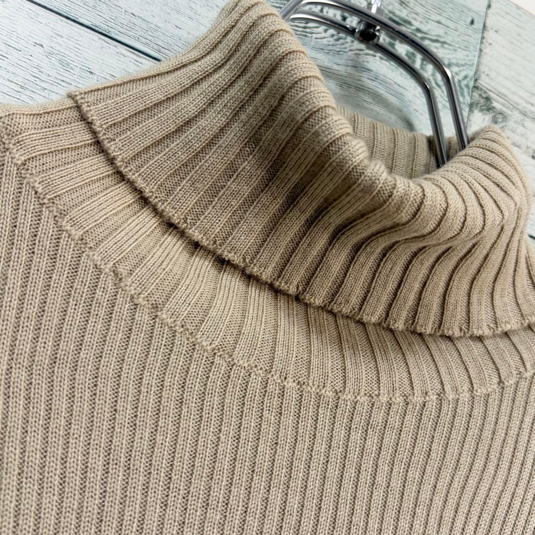 ☆最高峰白タグ☆マックスマーラ　タートルネックニット　イタリア製　Mサイズ