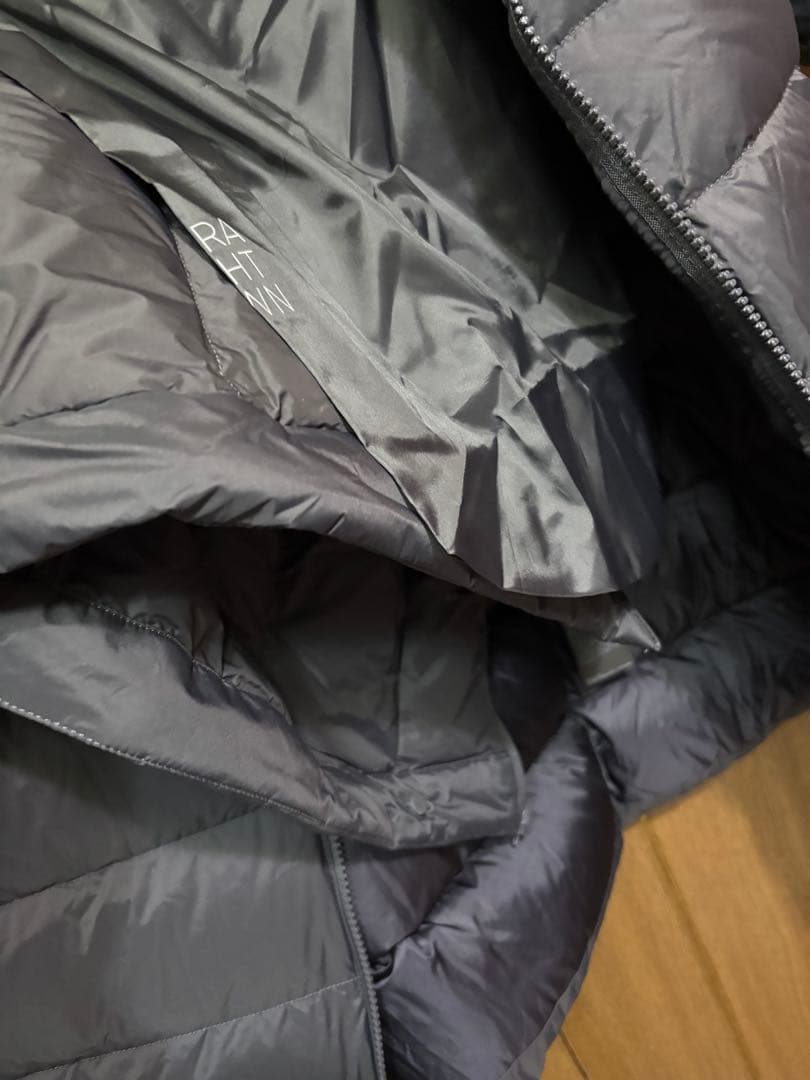 ULTRA LIGHT DOWN ロングダウンジャケット グレー