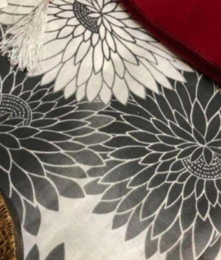 ◆大人浴衣◆上品高貴な丸菊づくし狢菊涼し浴衣◆新品　呉服店購入 大正ロマン　黒系