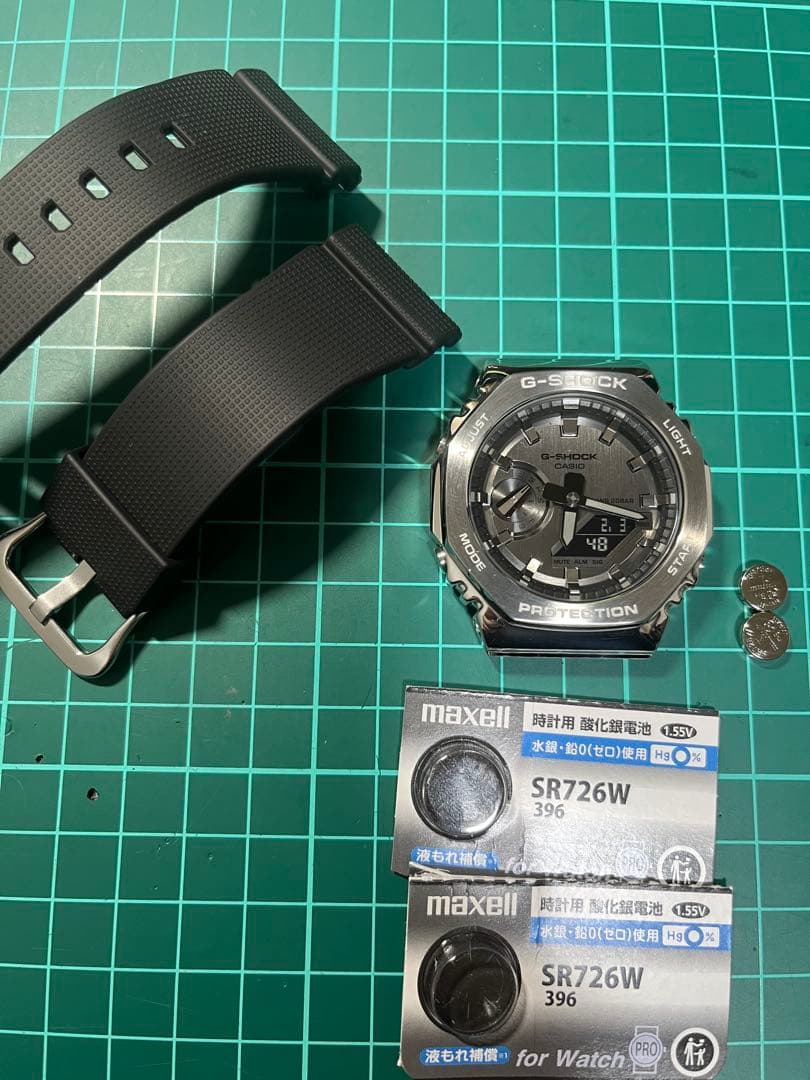 G-SHOCK GM-2100 シルバー 2月3日電池交換済み