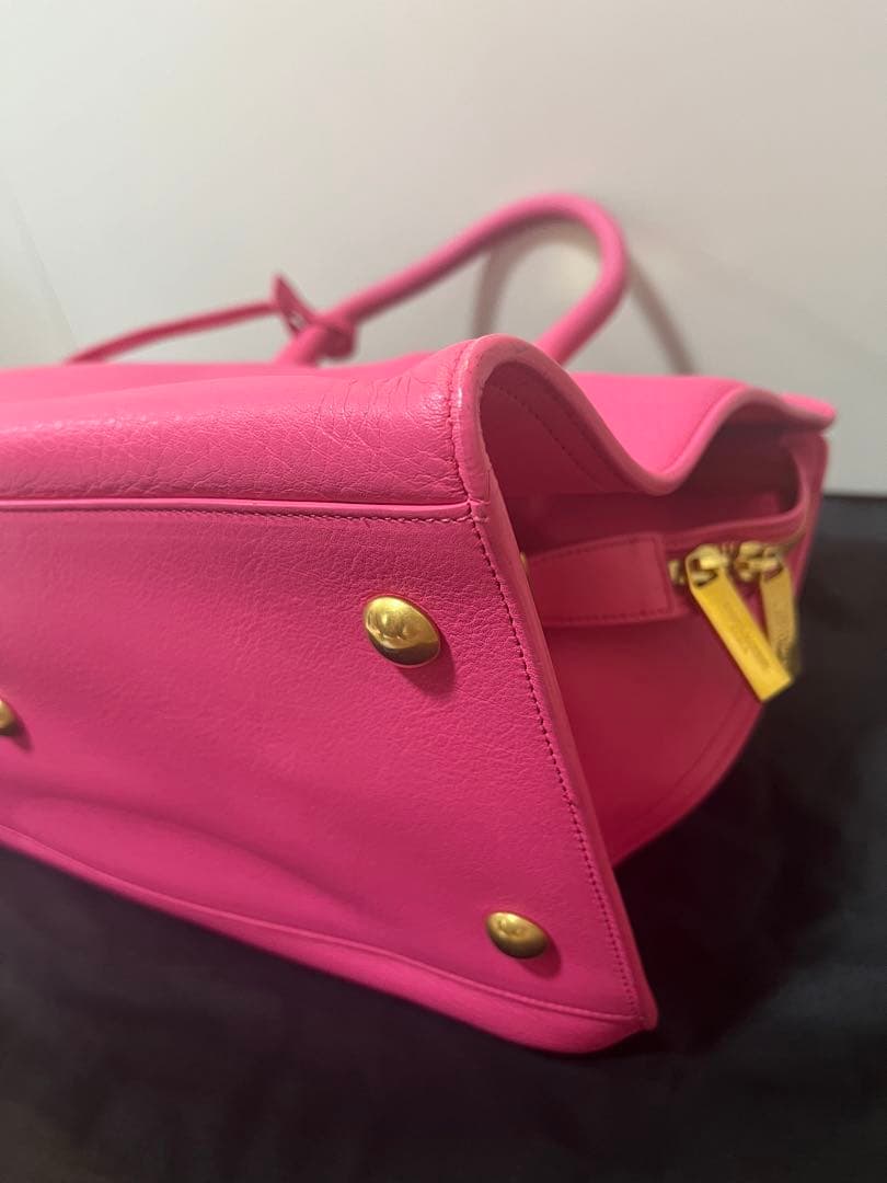 SAINT LAURENT PARIS サンローランパリ　ピンク レザー バッグ