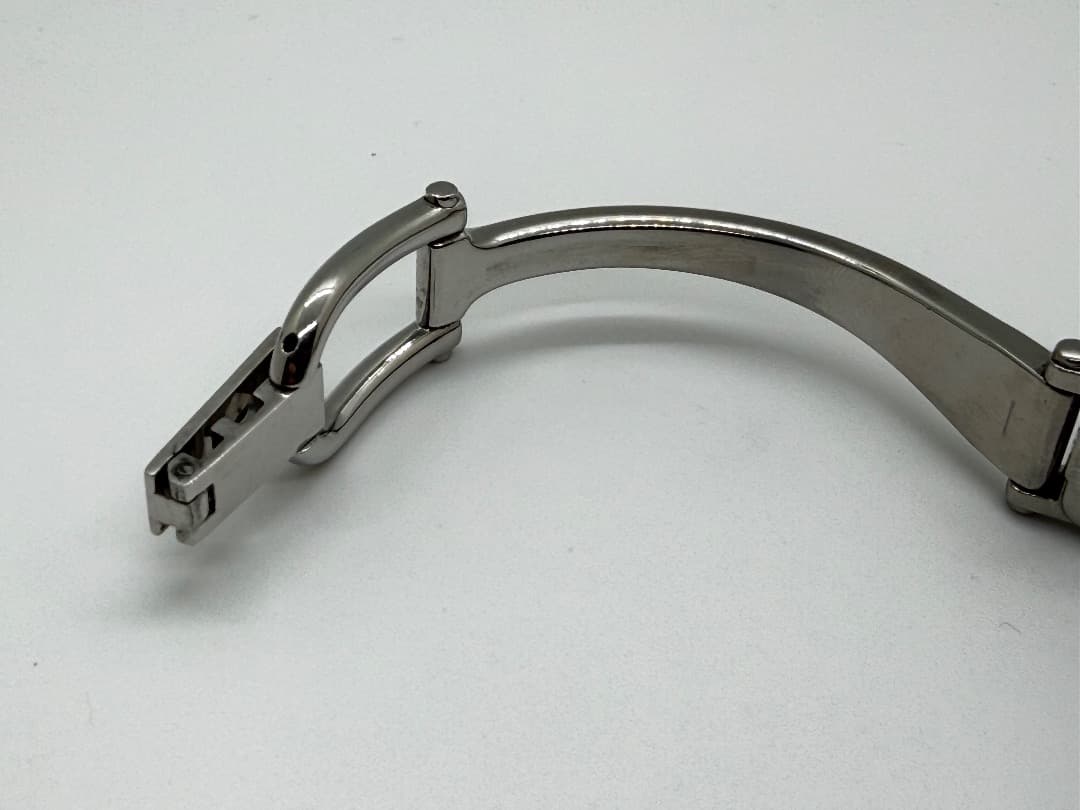 【保付・新品電池】グッチ GUCCI 1500L レディース腕時計 バングル