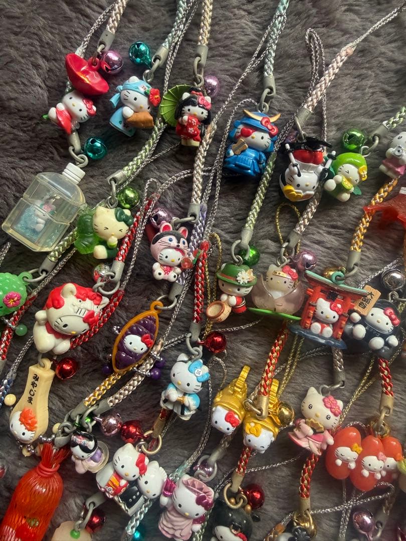 ご当地キティ　ハローキティ セット 50個