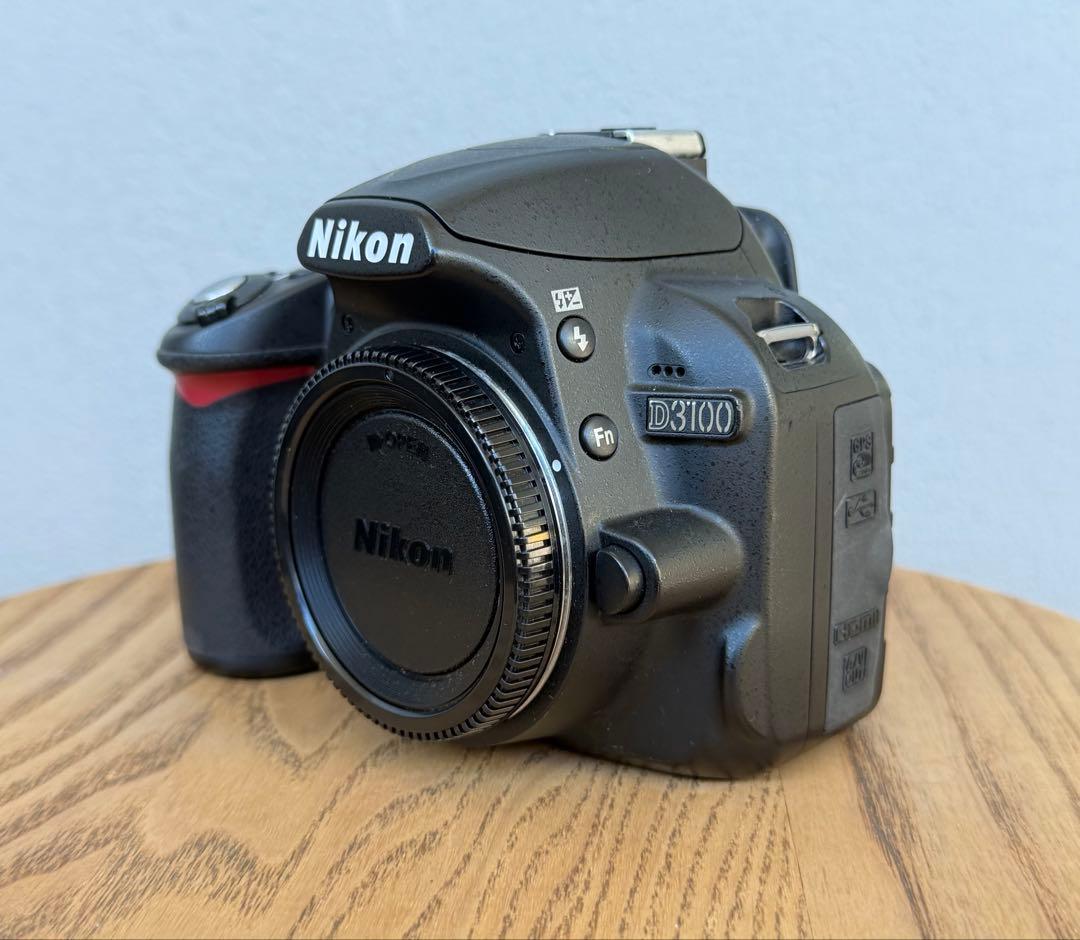 Nikon ニコン D3100 動作品