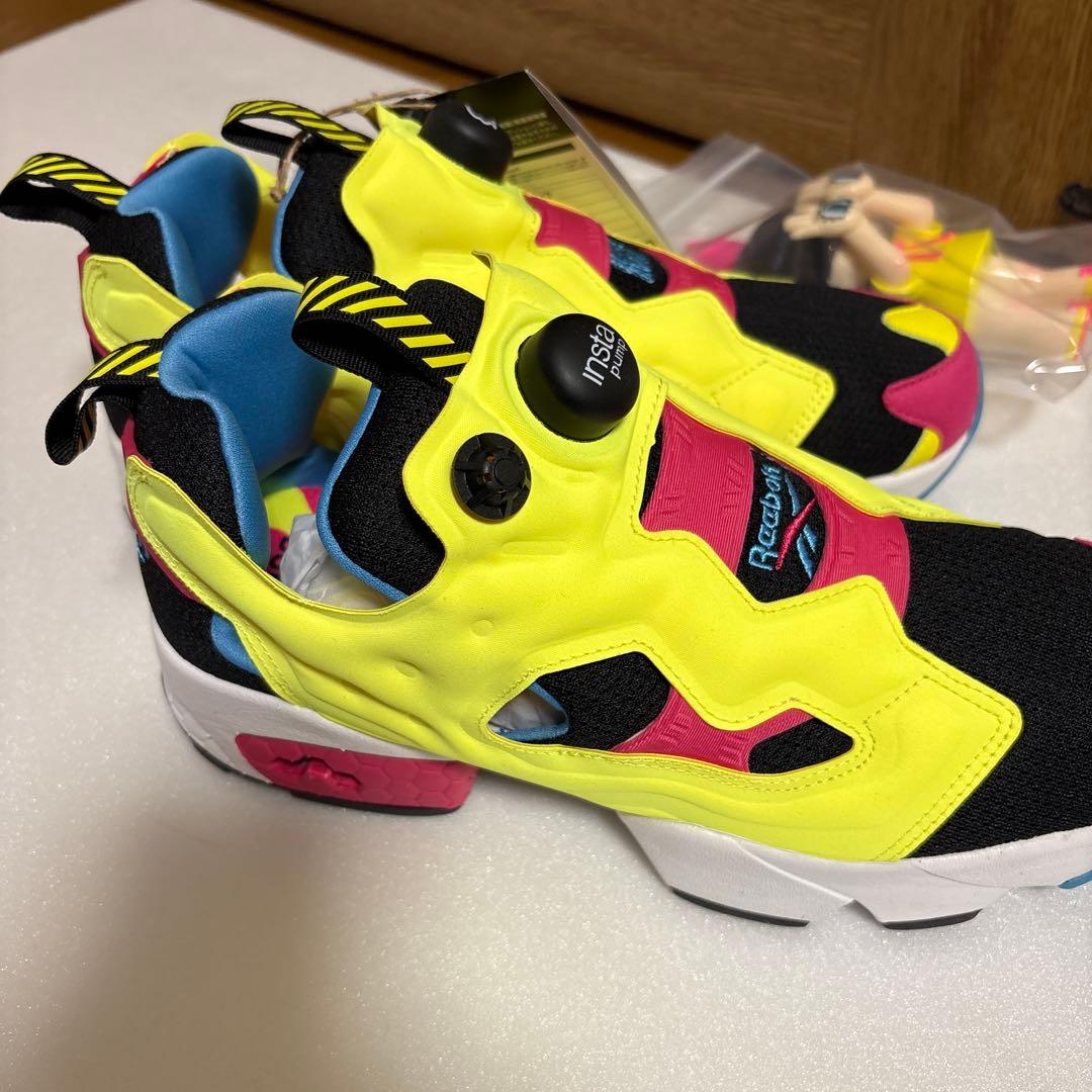 ヒ*ン様 Reebok インスタポンプフューリー 260
