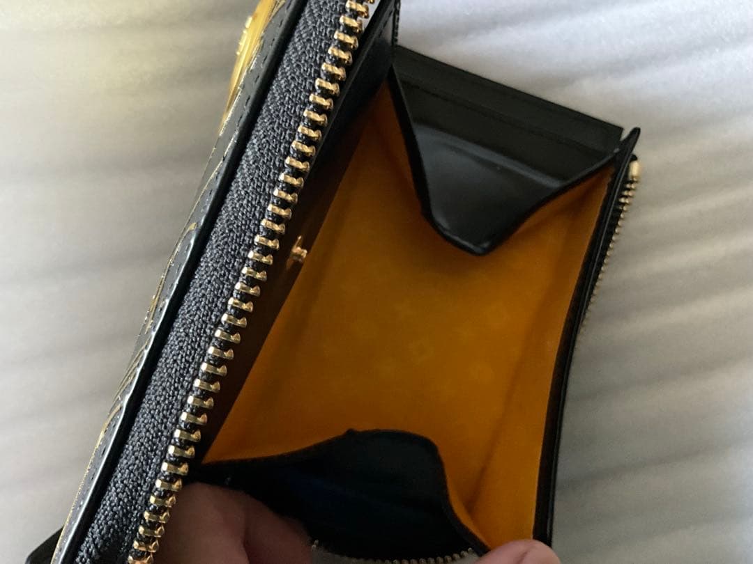 CASTELBAJAC 財布　黒/金