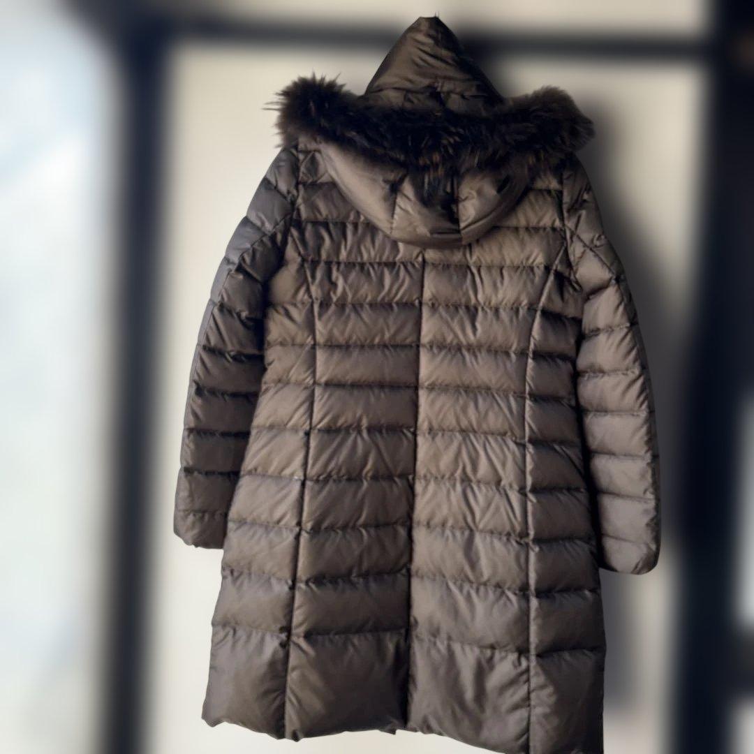 23区　フードファー付きAライン　ブラウンダウンロングコート42