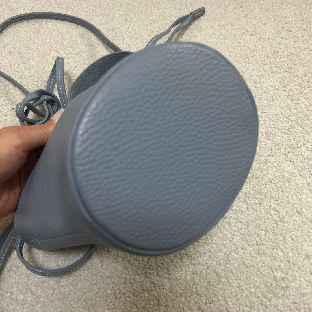 入手困難　Ayako アイスブルー　バック